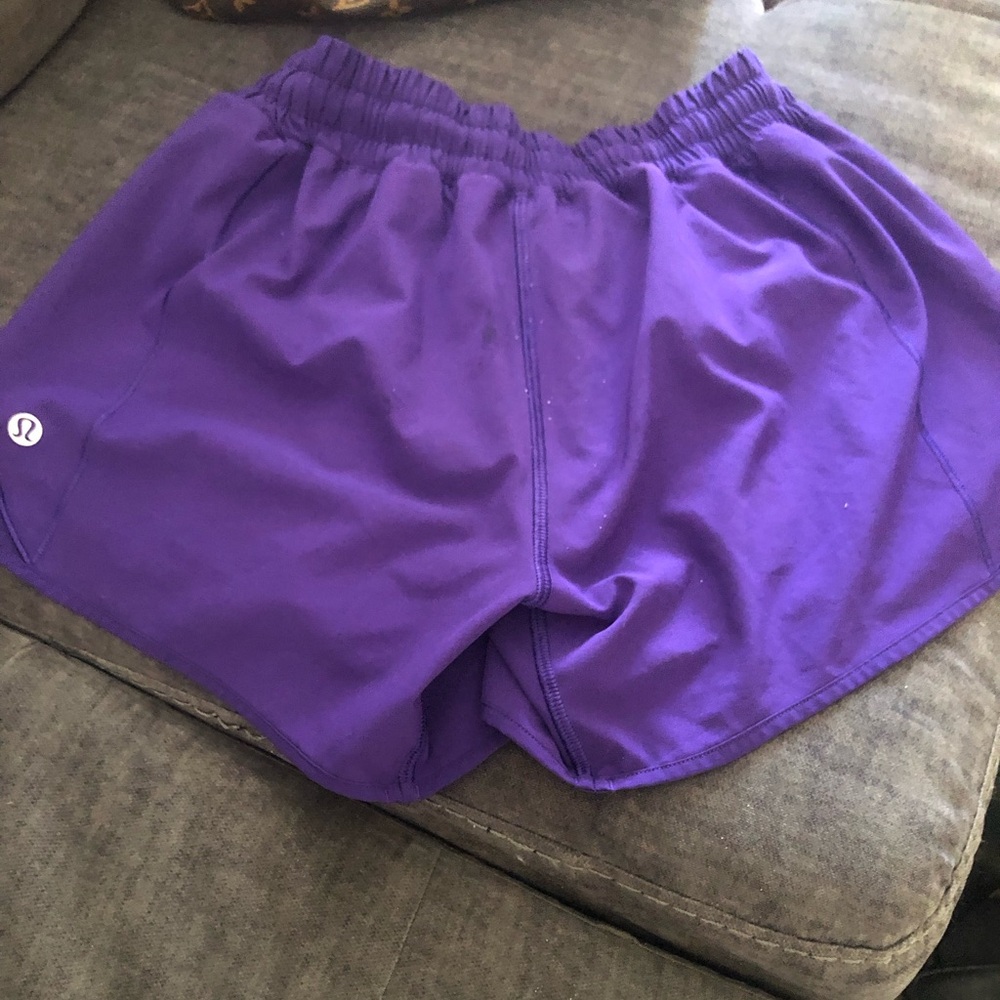 Lulu size 04 slightly used